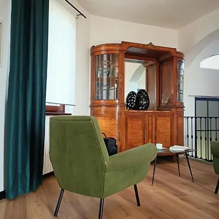 Villa Artgallery *